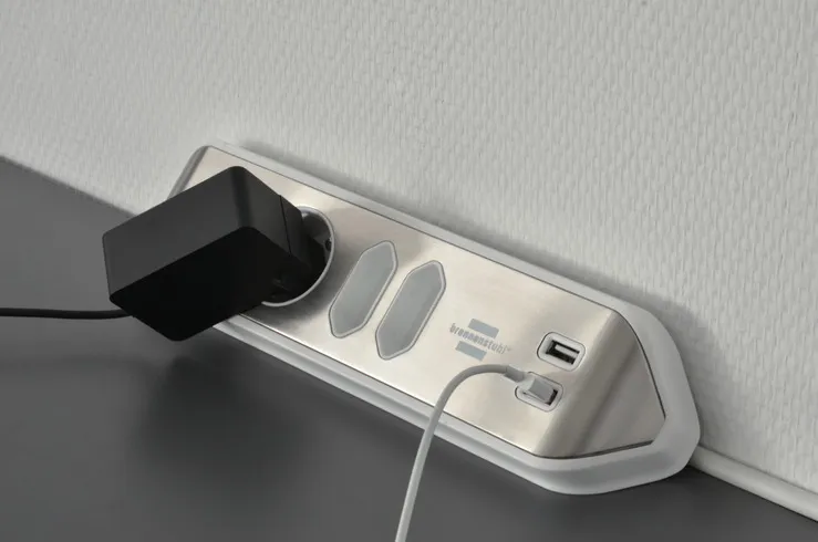 Brennenstuhl  2 xUSB, 4 AC outlet(s) outlets Power Strip, 2 m, Silver/White