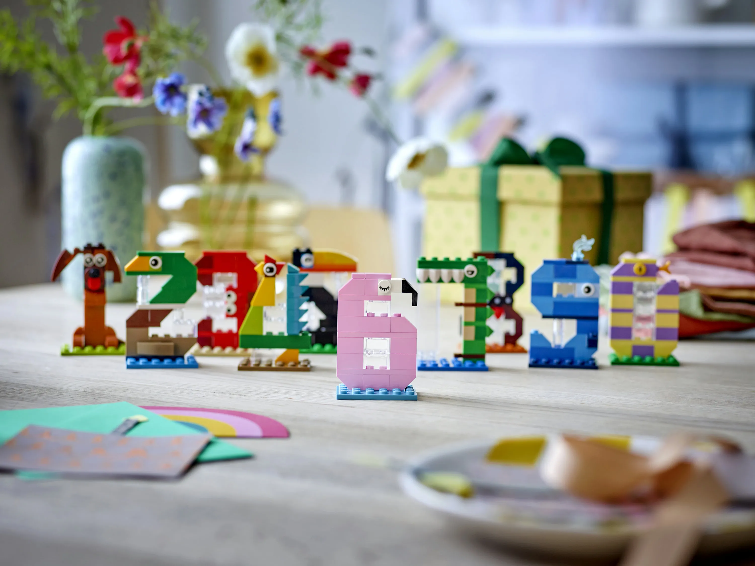 LEGO Sesonki Syntym&auml;p&auml;iv&auml;numerot 40807
