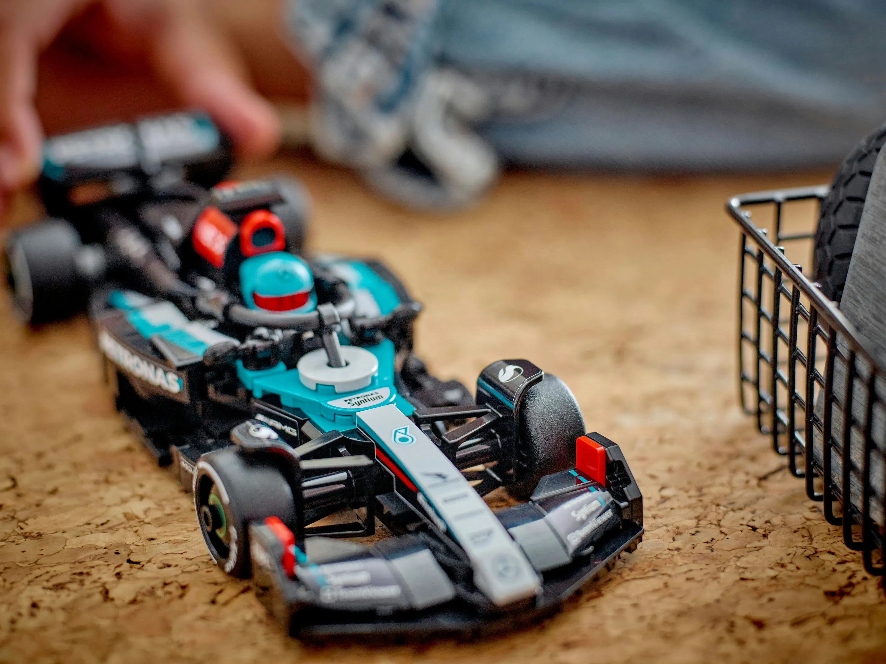 LEGO Speed Champions Mercedes-AMG F1 W15 Race Car 77244