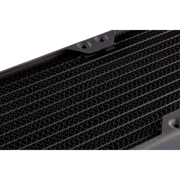 Corsair Radiator, XR5 240 (2x120mm radiator_ 33mm thick), A slim type 240mm rad