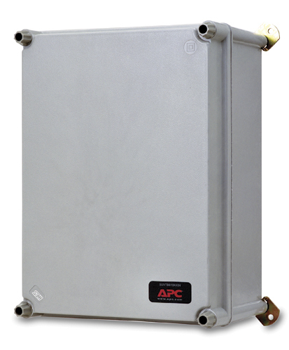 APC Smart-UPS VT 10-20kVA 400V Battery Breaker Box for Batter ies 24Ah to 42Ah +/-200V DC