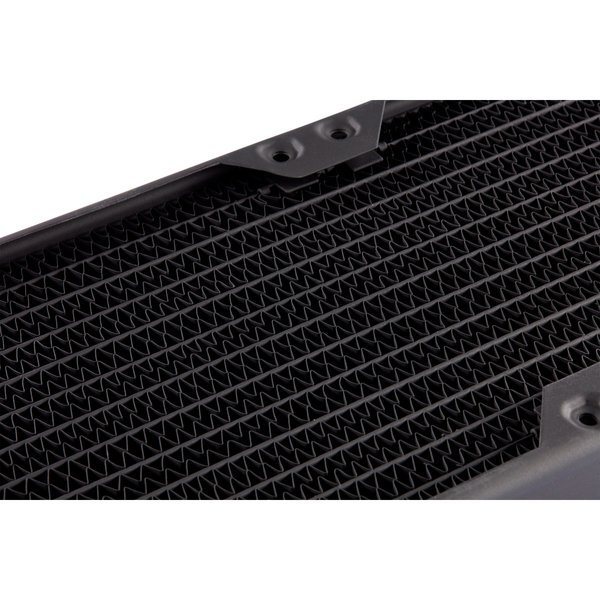 Corsair Radiator, XR5 240 (2x120mm radiator_ 33mm thick), A slim type 240mm rad