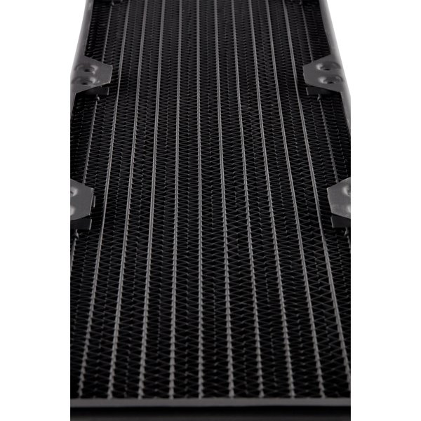 Corsair Radiator, XR5 240 (2x120mm radiator_ 33mm thick), A slim type 240mm rad