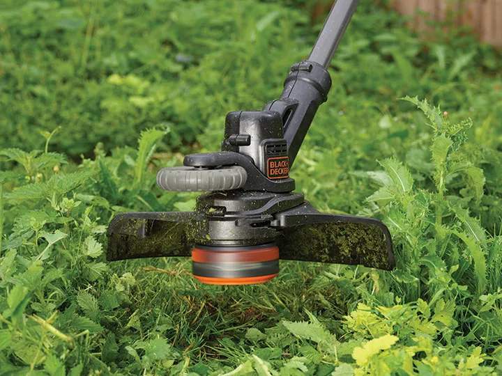 Black&Decker STC1820PC-QW - batteridriven grästrimmer