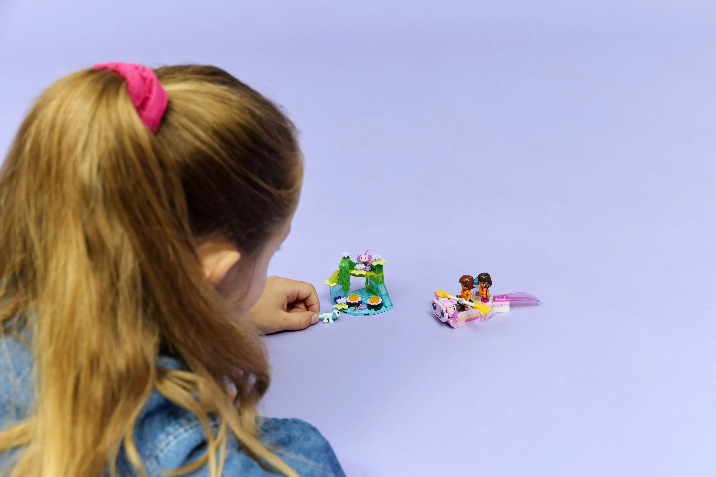 LEGO Friends Axolotl-&auml;ventyrsb&aring;t 42681