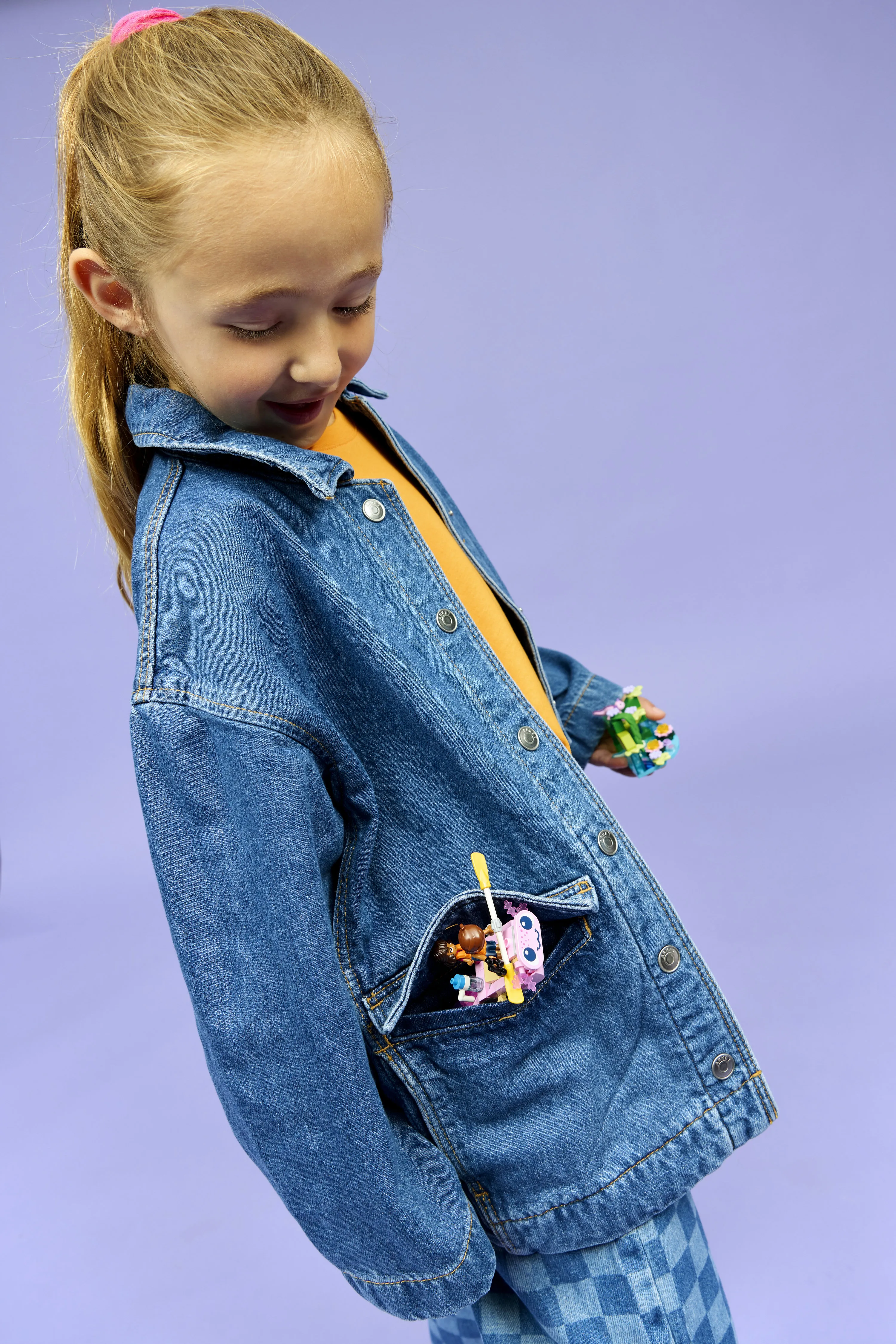 LEGO Friends Axolotl-&auml;ventyrsb&aring;t 42681