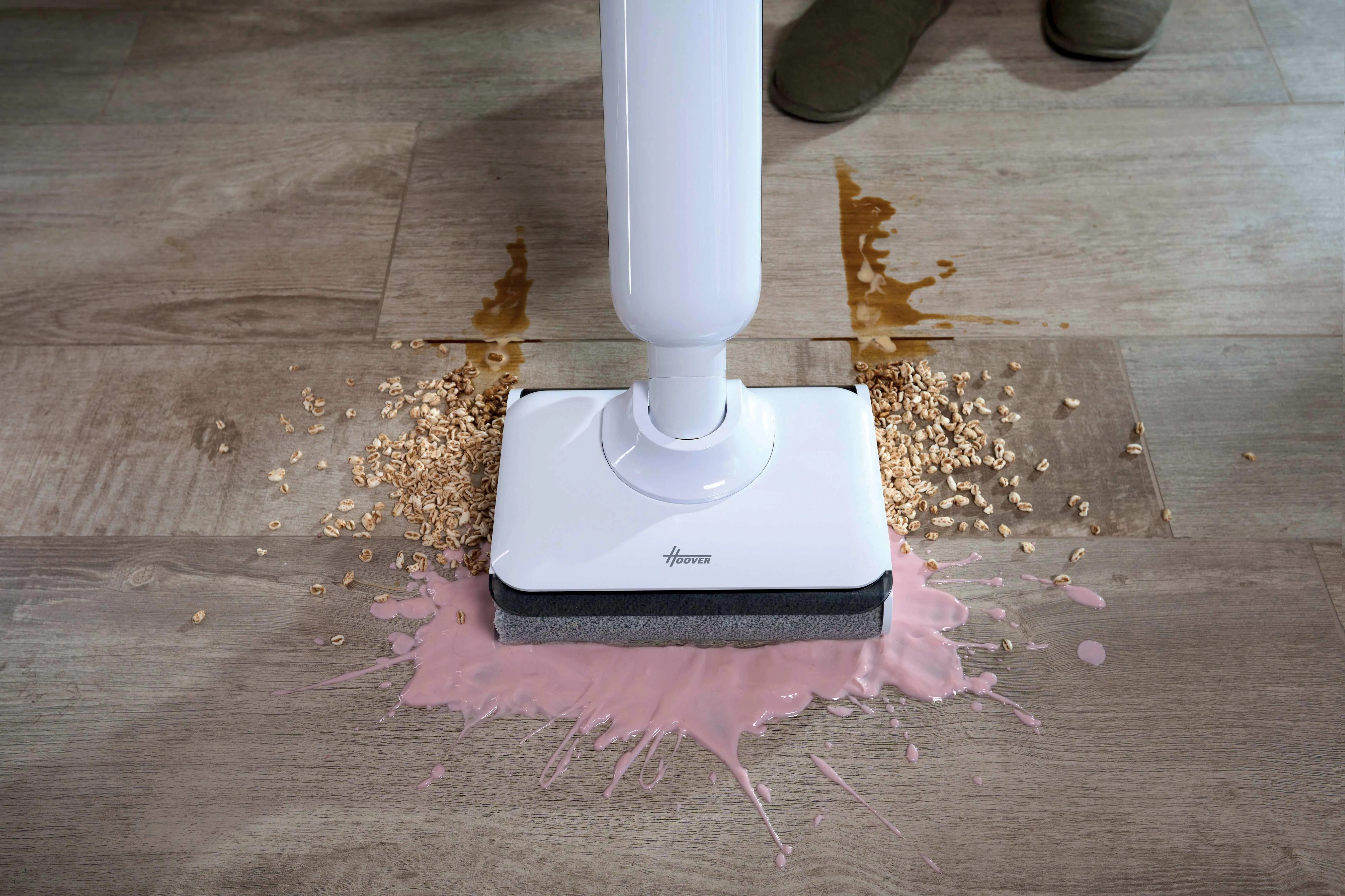 HOOVER HW400 011 Wet and dry vacuum cleaner, White/Silver