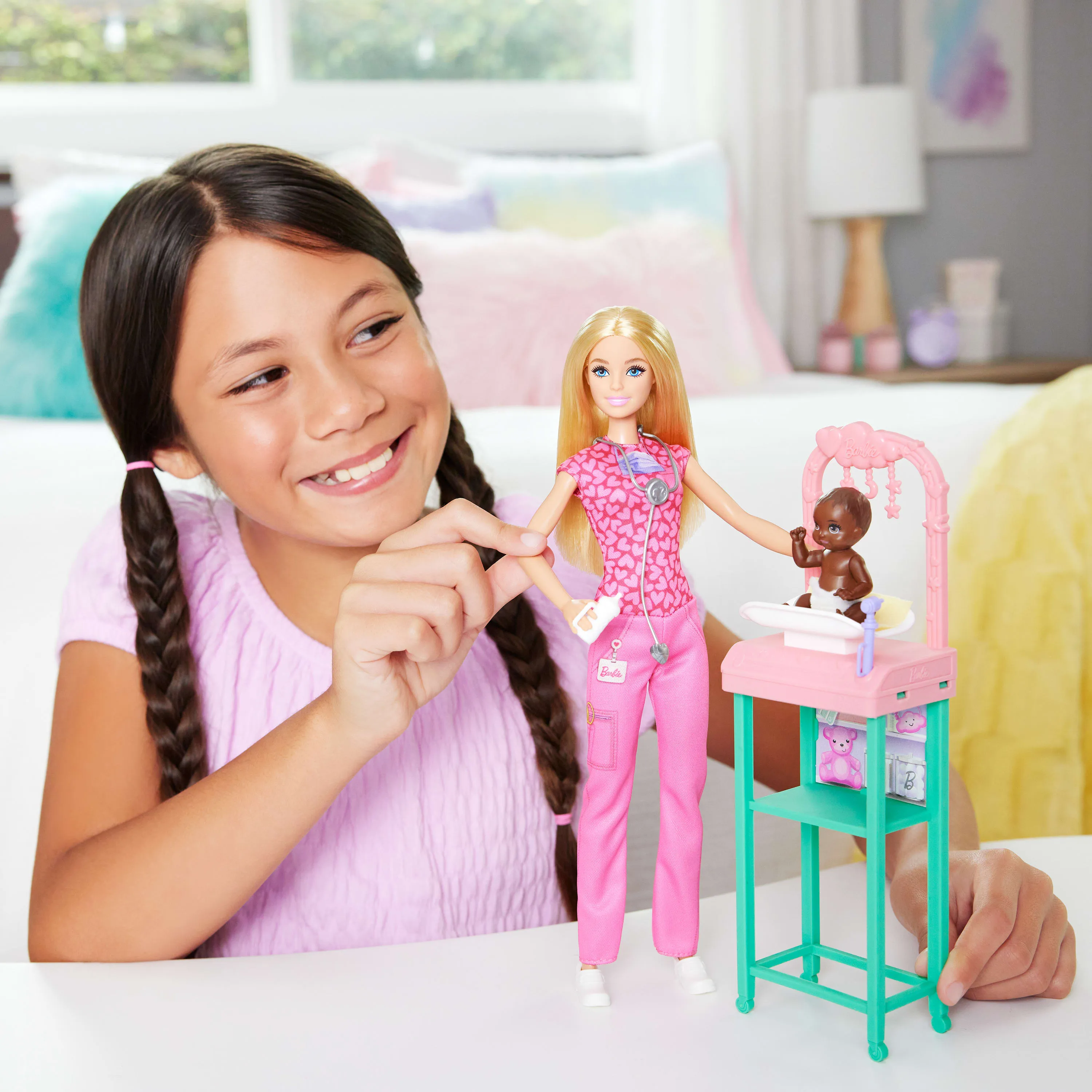 Mattel Barbie Deluxe Careers Pediatrician Playset