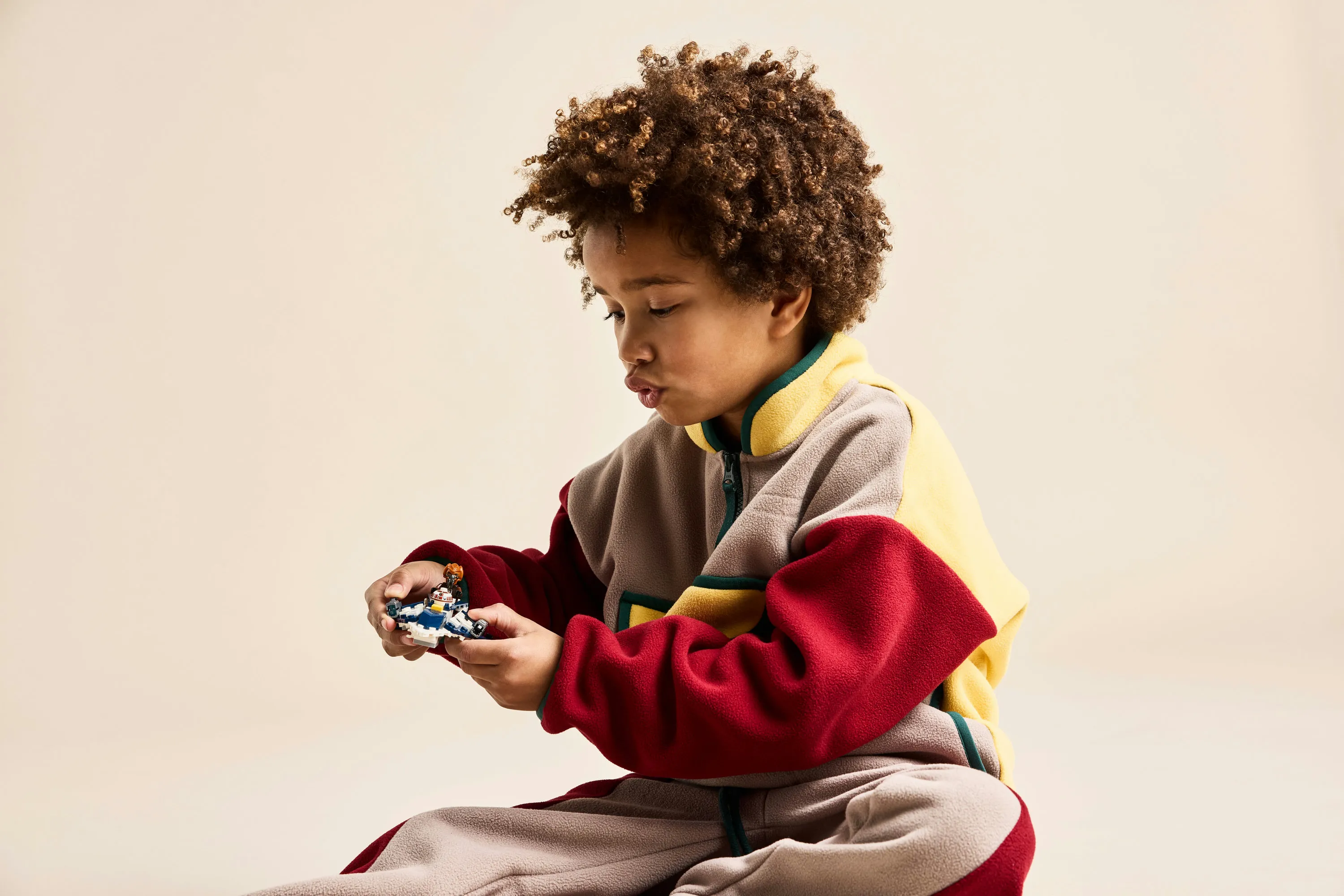 LEGO Star Wars Plo Koon&rsquo;s Jedi Starfighter Microfighter 75400