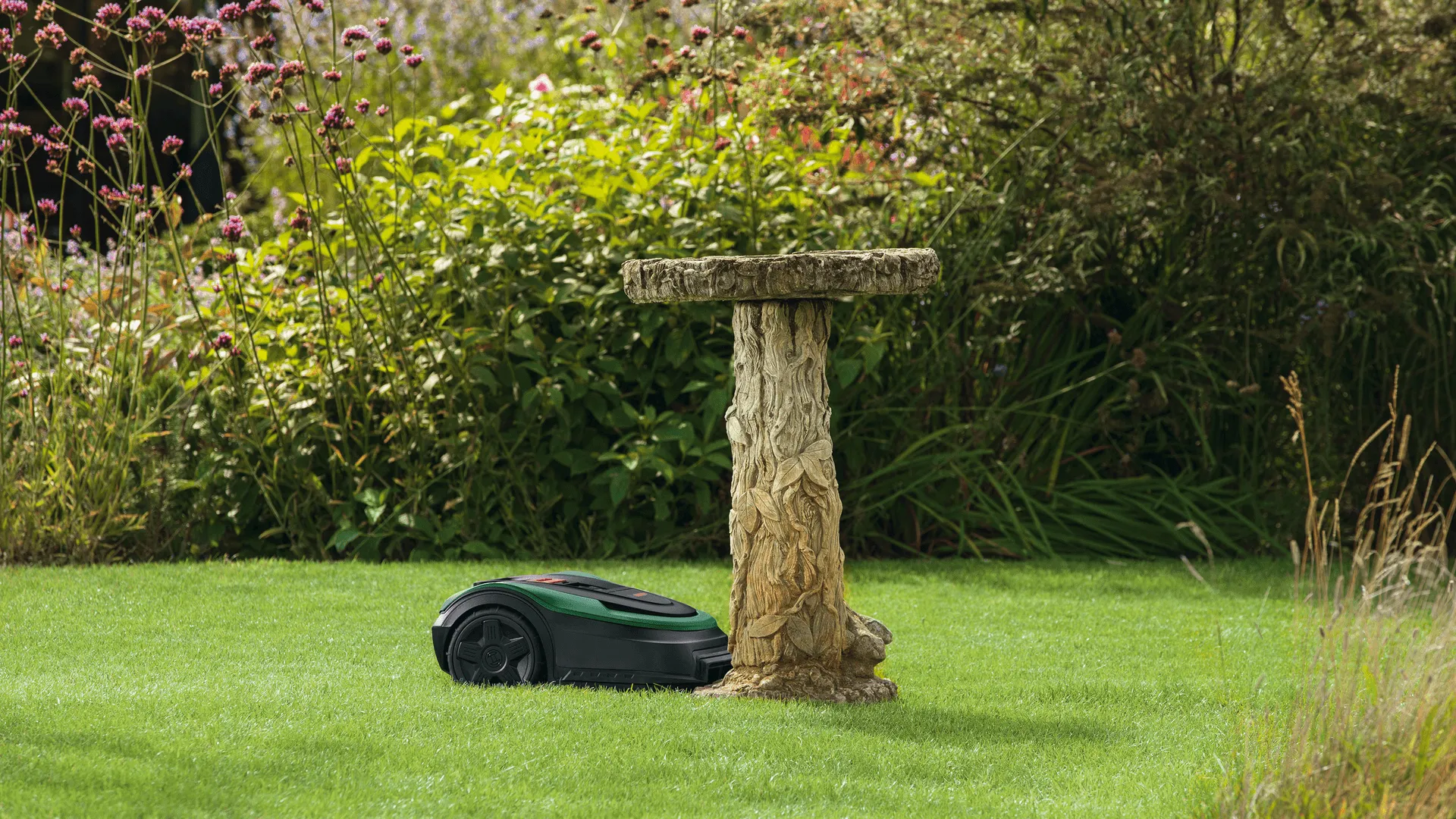 Bosch Indego XS 300  - robotic lawnmower