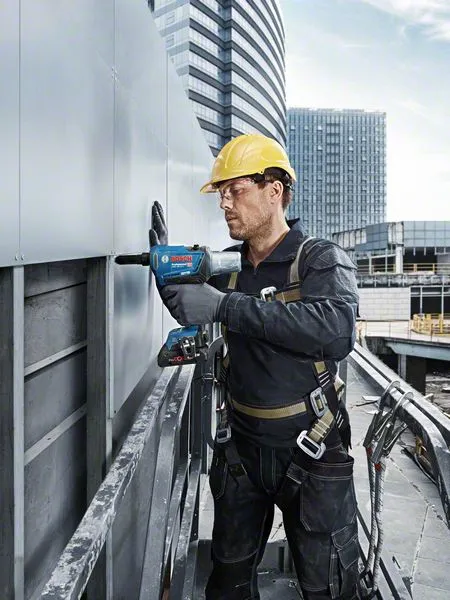 Bosch GRG 18V-16 C Solo - cordless rivet gun