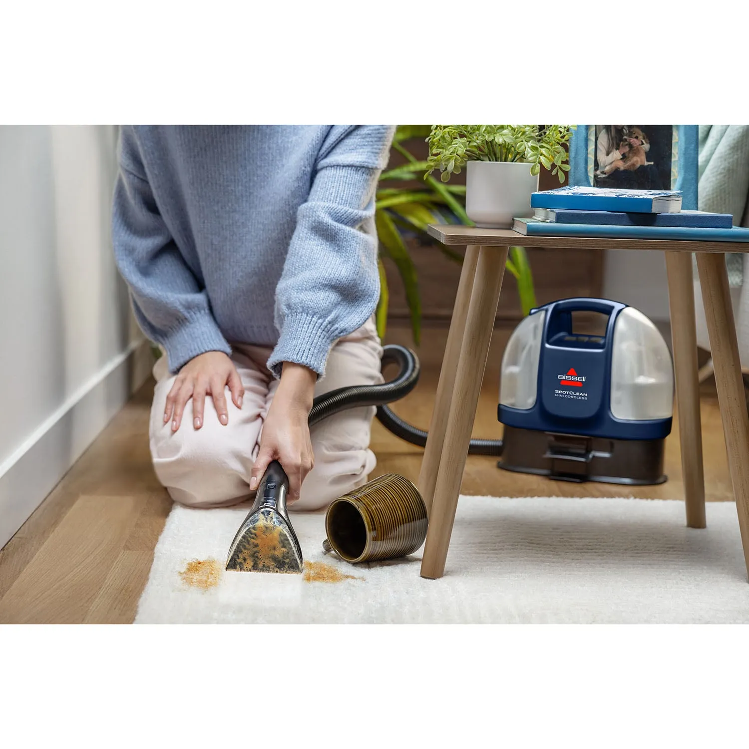 Bissell SpotClean Mini - cordless upholstery cleaner