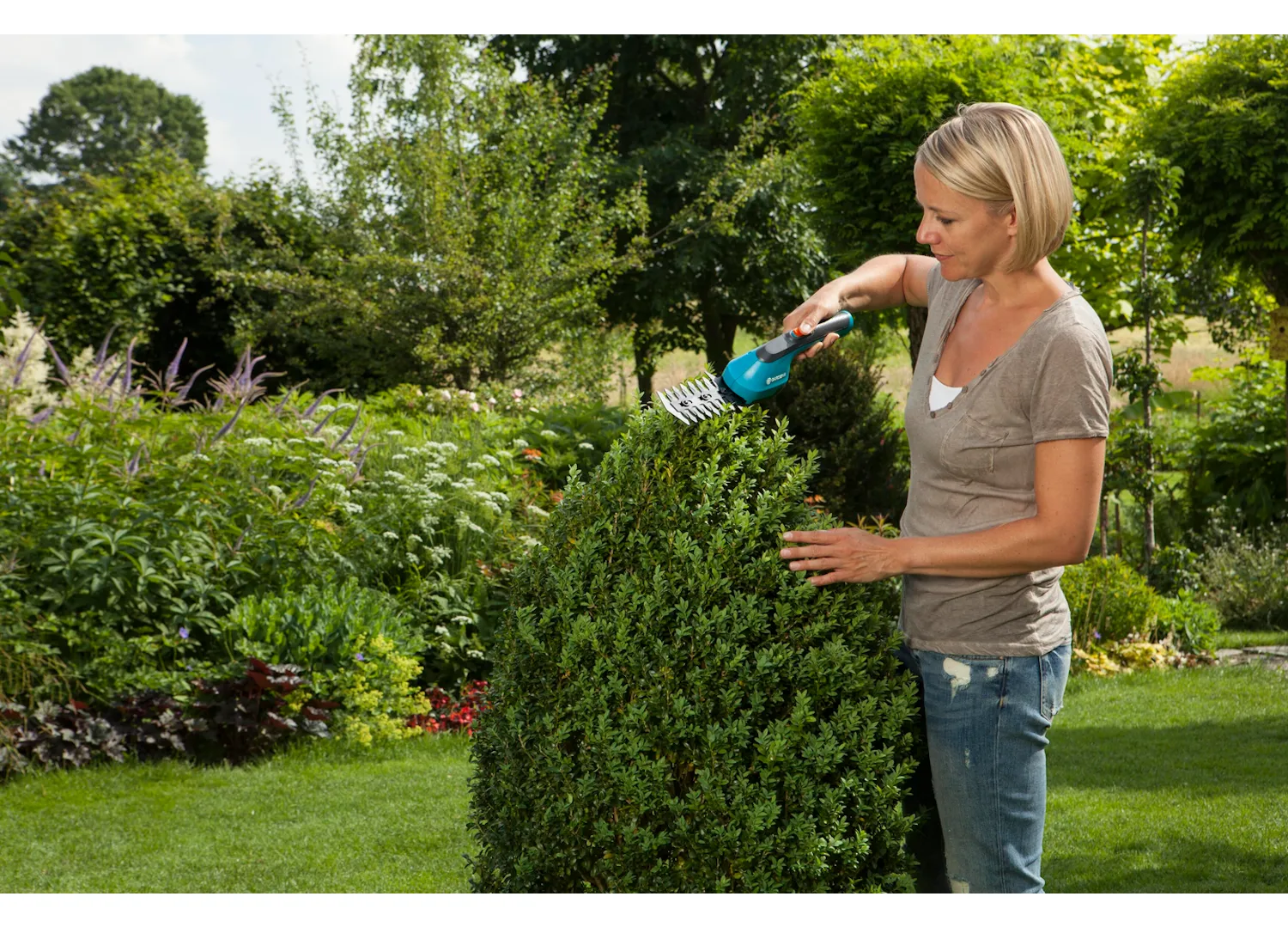 Gardena AccuCut Li - grass shears