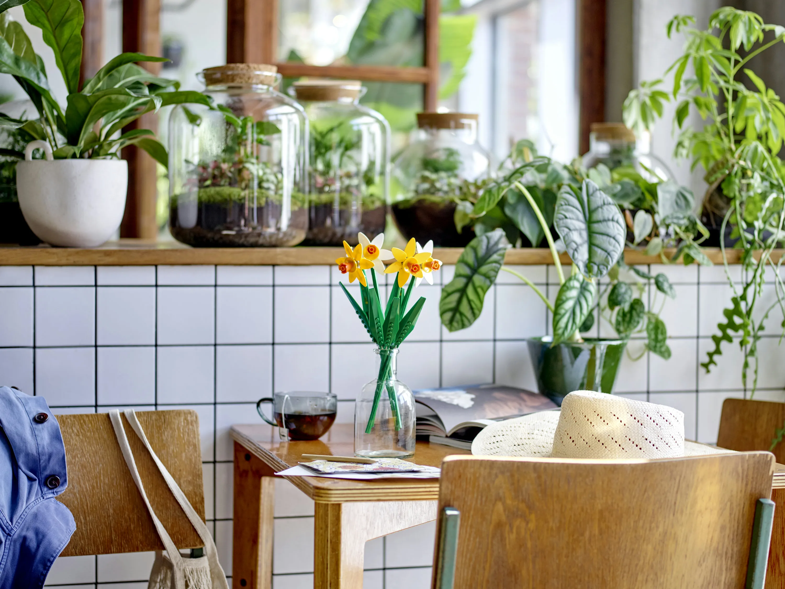 LEGO Daffodils 40747