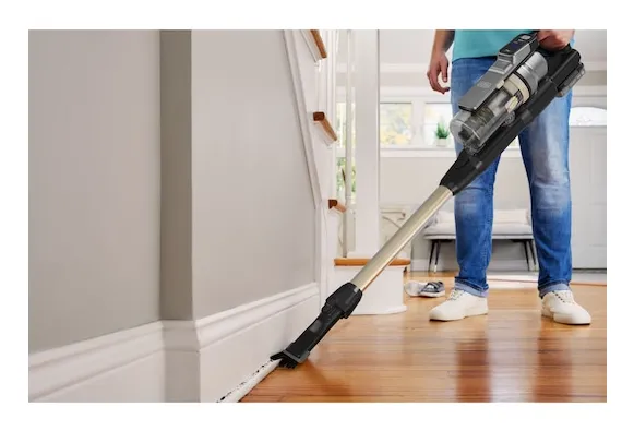 BLACK+DECKER PowerSeries Premier BSV525BLP-QW 18V 2.5 Ah 0.65 L -varsi-imuri, musta