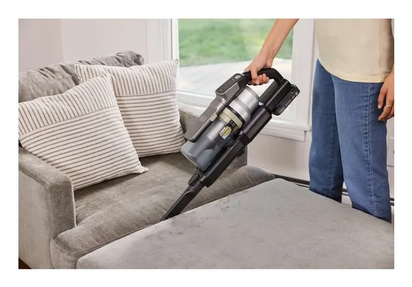 BLACK+DECKER PowerSeries Premier BSV525BLP-QW 18V 2.5 Ah 0.65 L -varsi-imuri, musta