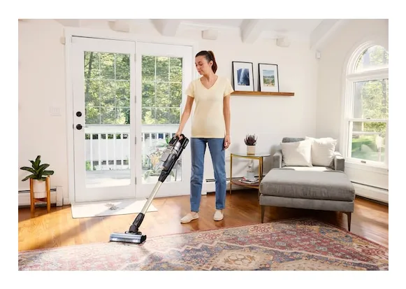 BLACK+DECKER PowerSeries Premier BSV525BLP-QW 18V 2.5 Ah 0.65 L -varsi-imuri, musta