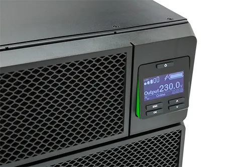 APC Smart-UPS On-Line 8000 VA / 8000 W 5 min (50% 14 min) Double Conversion Online 6U 19&quot; Rackoumt UPS 230V. Tulo kiinteasennus 230V (1PH+N+G) tai 400 V kolmeva
