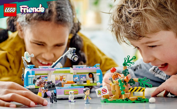 Lego Friends Message Van 41749