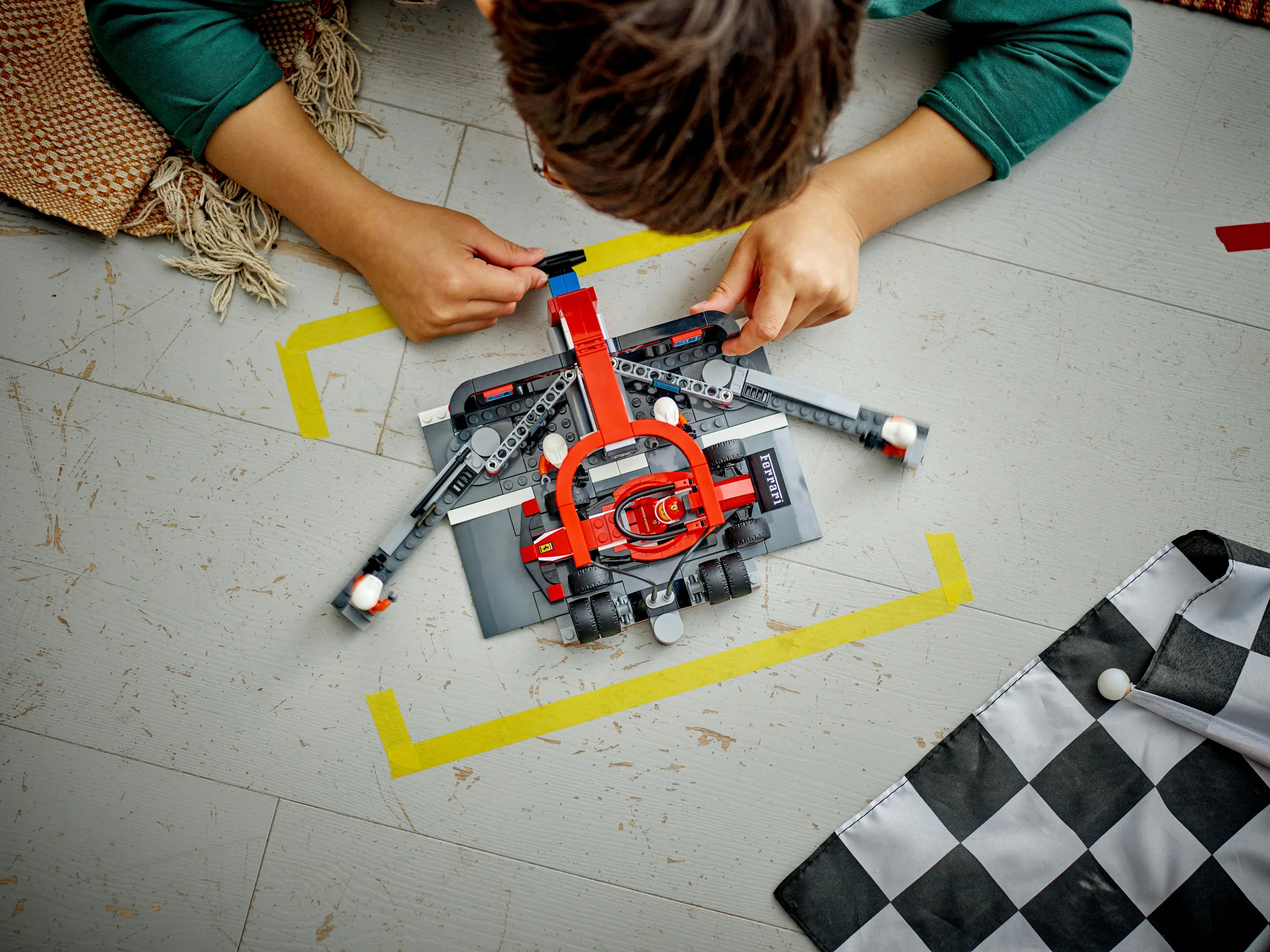 LEGO City F1 Pit Stop and Crew and Ferrari Car 60443