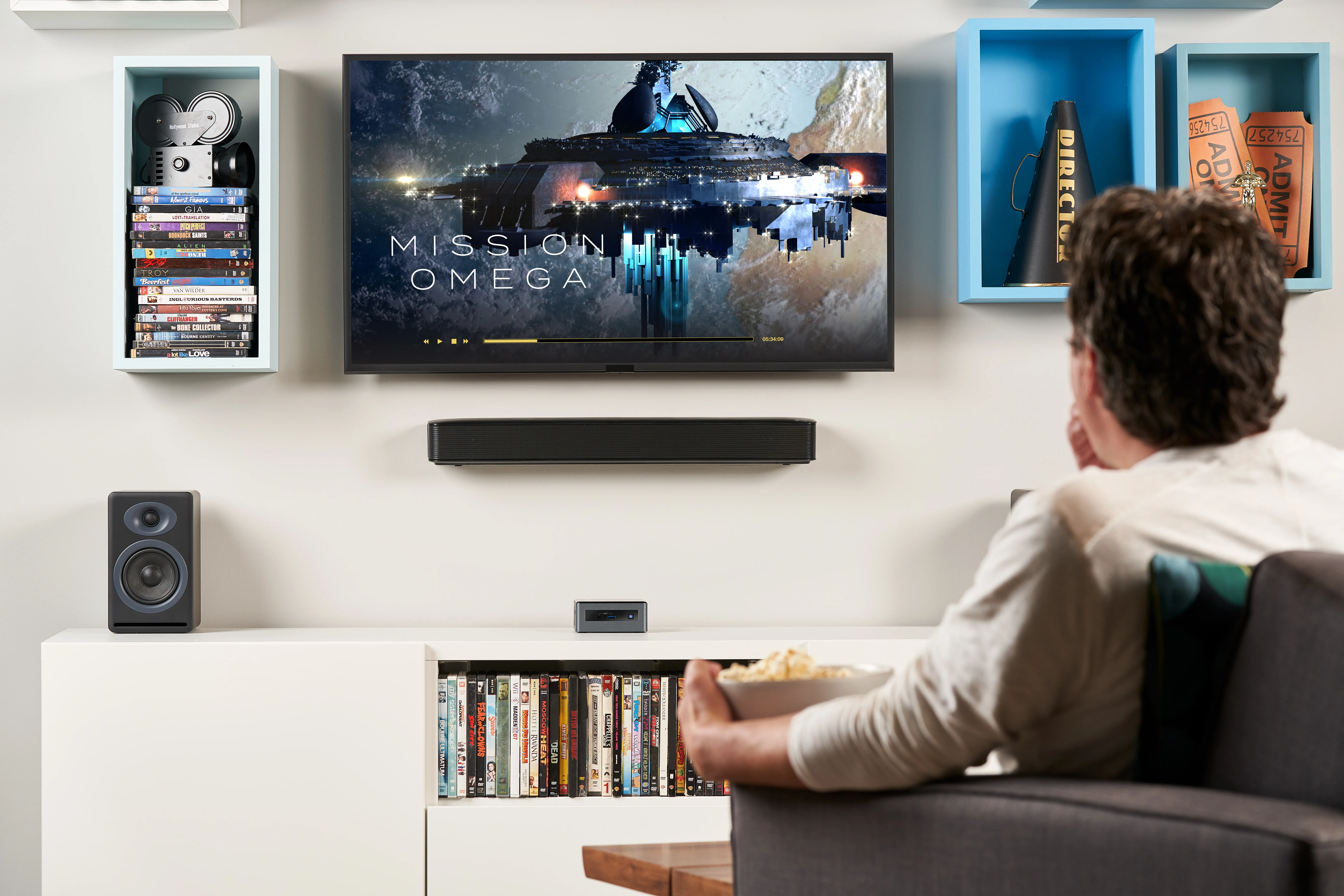 Intel NUC10i3FNHN Mini PC Barebone, Black