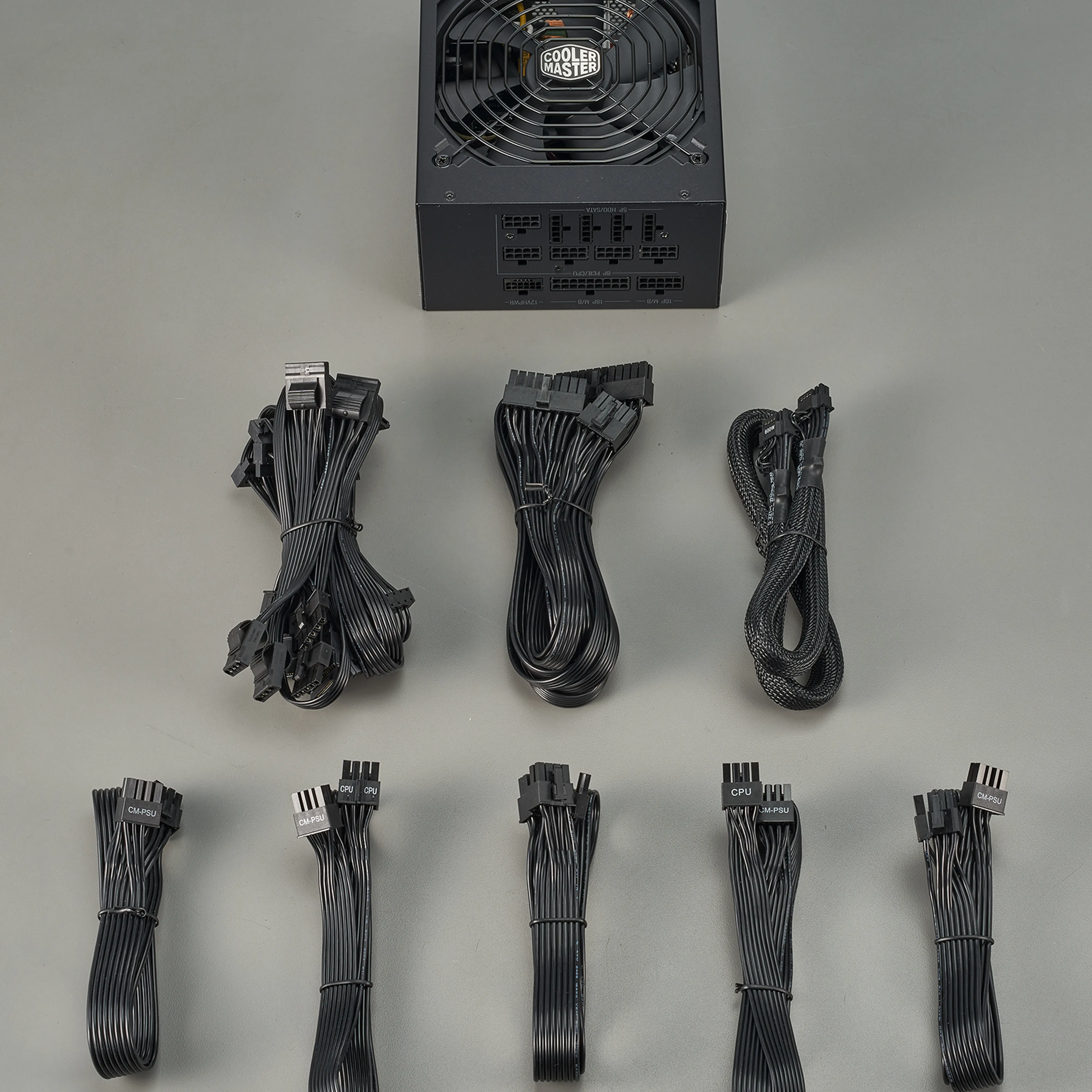 Cooler Master MWE Gold V2 ATX 3.0 1250W -virtalähde, 80 Plus Gold