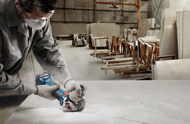 Bosch cordless angle grinder GWS 18V-10 Professional solo, 125mm (blue/black, without battery and charger)