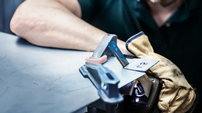 Bosch Expert Thin Tough Metal S 922 EHM Savklinge Vekselsav