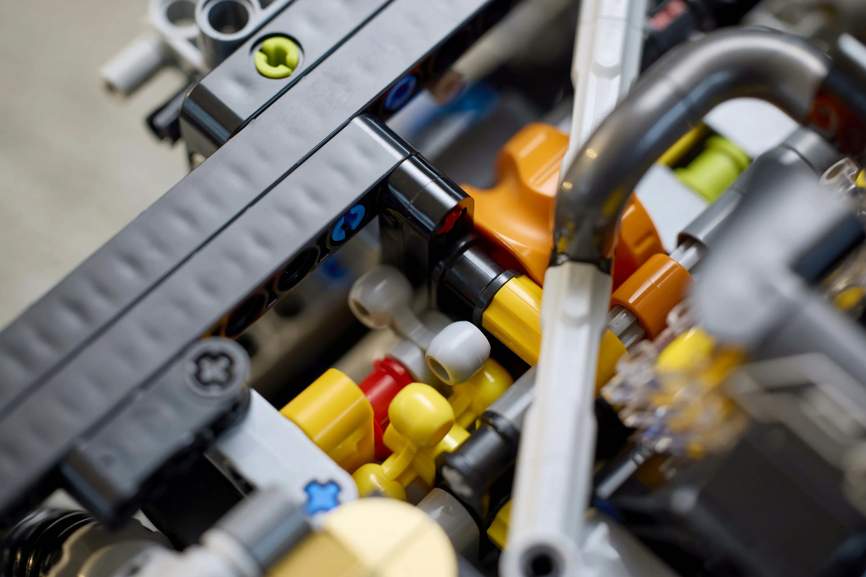 LEGO Technic McLaren P1 42172