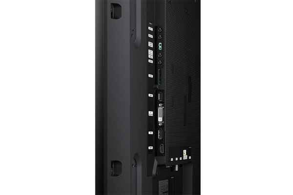 SAMSUNG DM40E 40inch Wide 16:9 Slim dir-LED 450nits Sp Bl VGA DVI 2xHDMI DP 1.2 in/out RS232 RJ45 SSSP Gen.3 (8GB) SD WiFi SBB-C PC