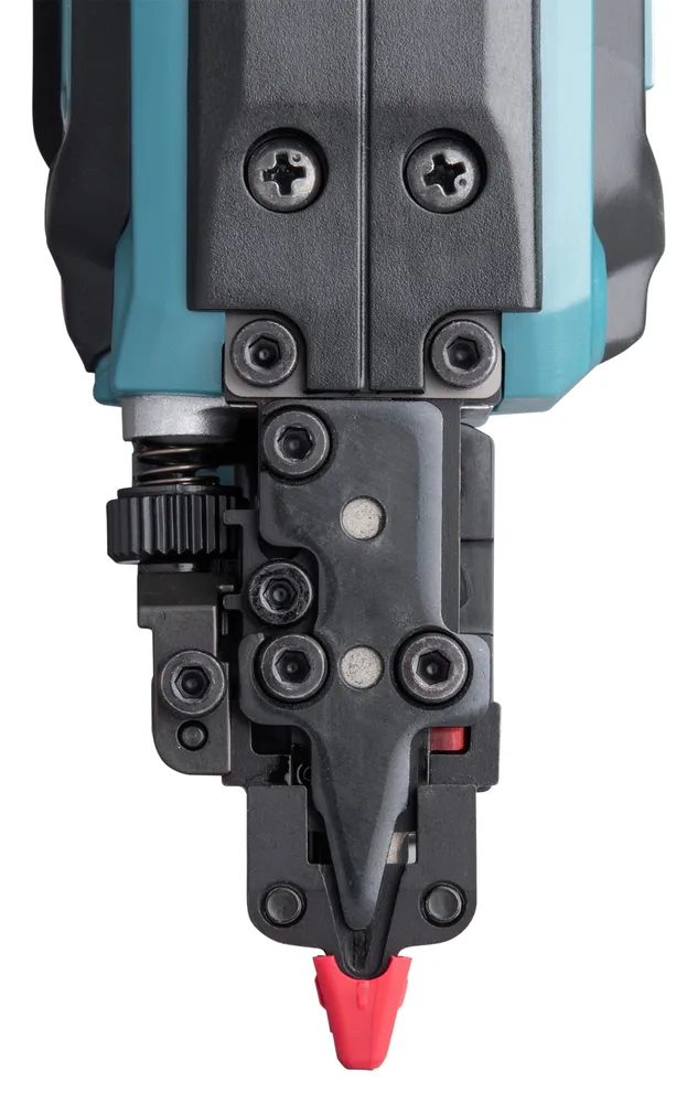 Makita LXT DPT353 no battery 18v - nail gun