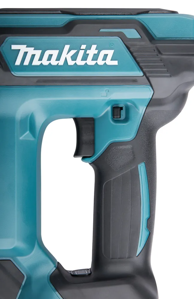 Makita LXT DPT353 no battery 18v - nail gun