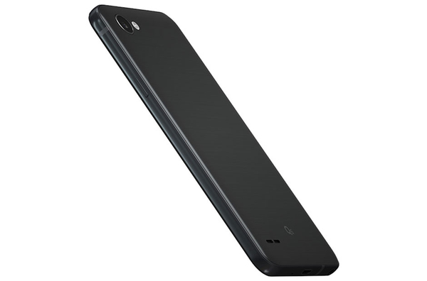 LG Q6 BLACK