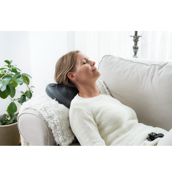 Champion Massage pillow w heating