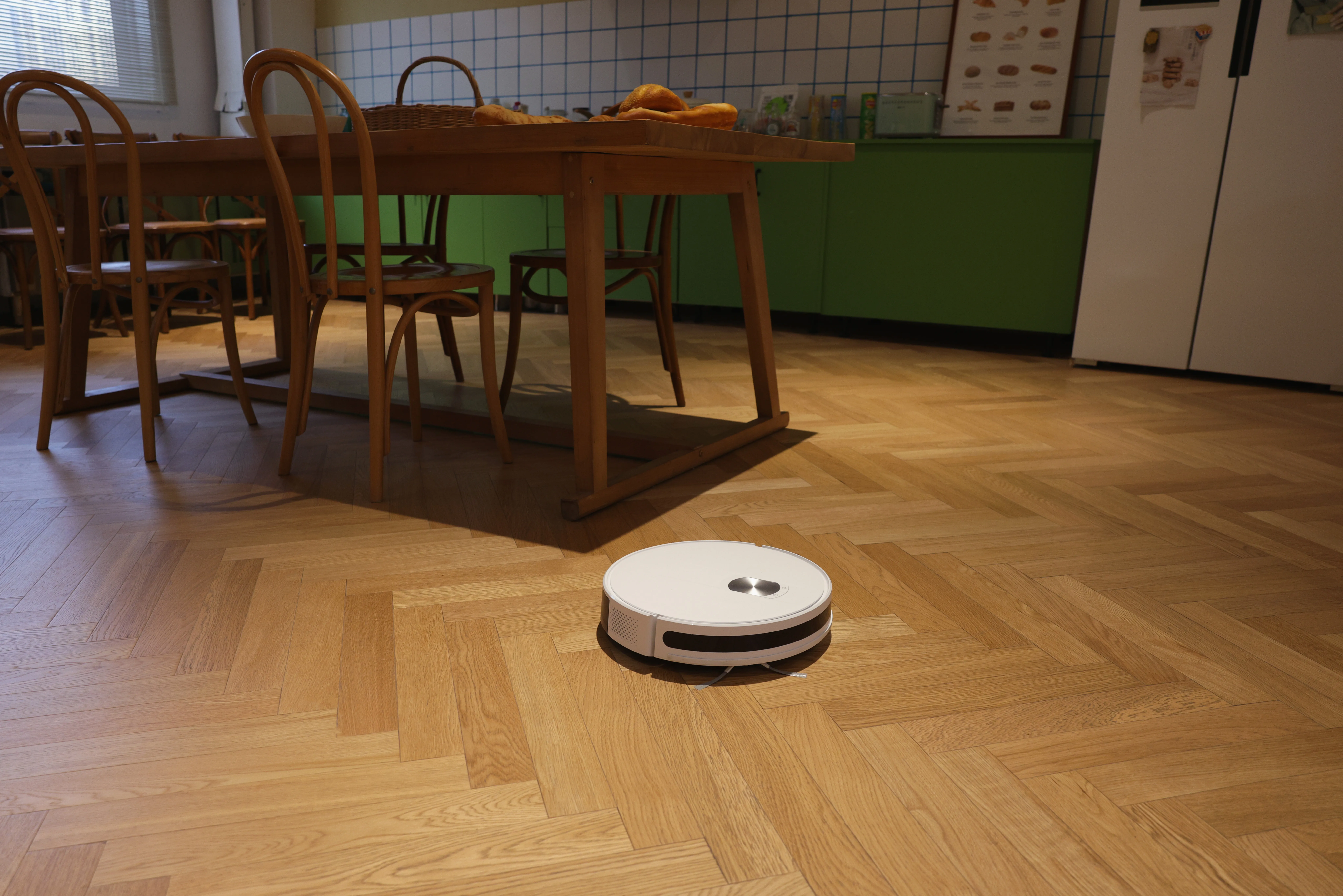 Ezviz RC3 Plus - robotdammsugare, Vit