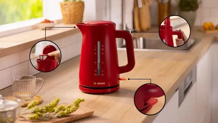 Bosch kettle MyMoment TWK3M124 (red, 2,400 watts, 1.7 liters)