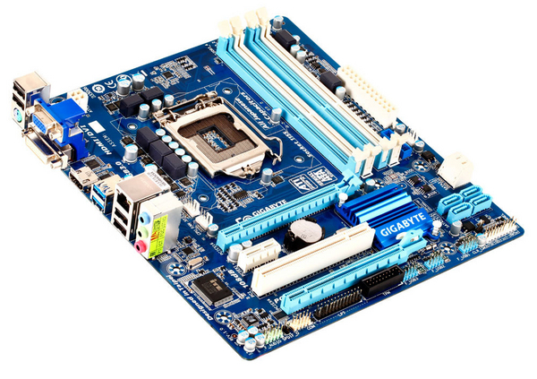 GIGABYTE GA-Z77M-D3H