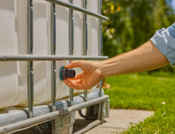 Gardena -s&auml;ili&ouml;liitin ty&ouml;nnett&auml;v&auml; G1"/G3/4"