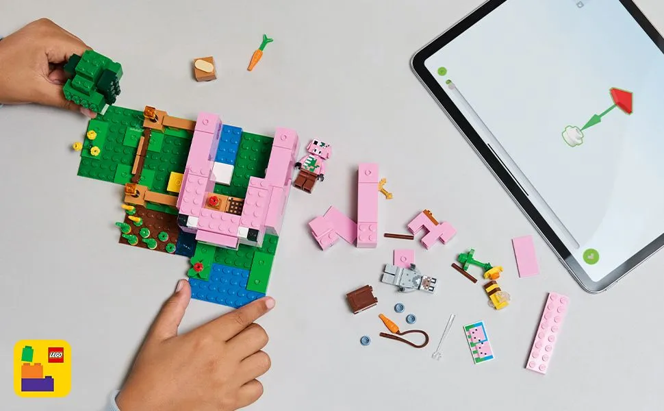 LEGO Minecraft Pig House 21268 LEGO Minecraft Pig House 21268