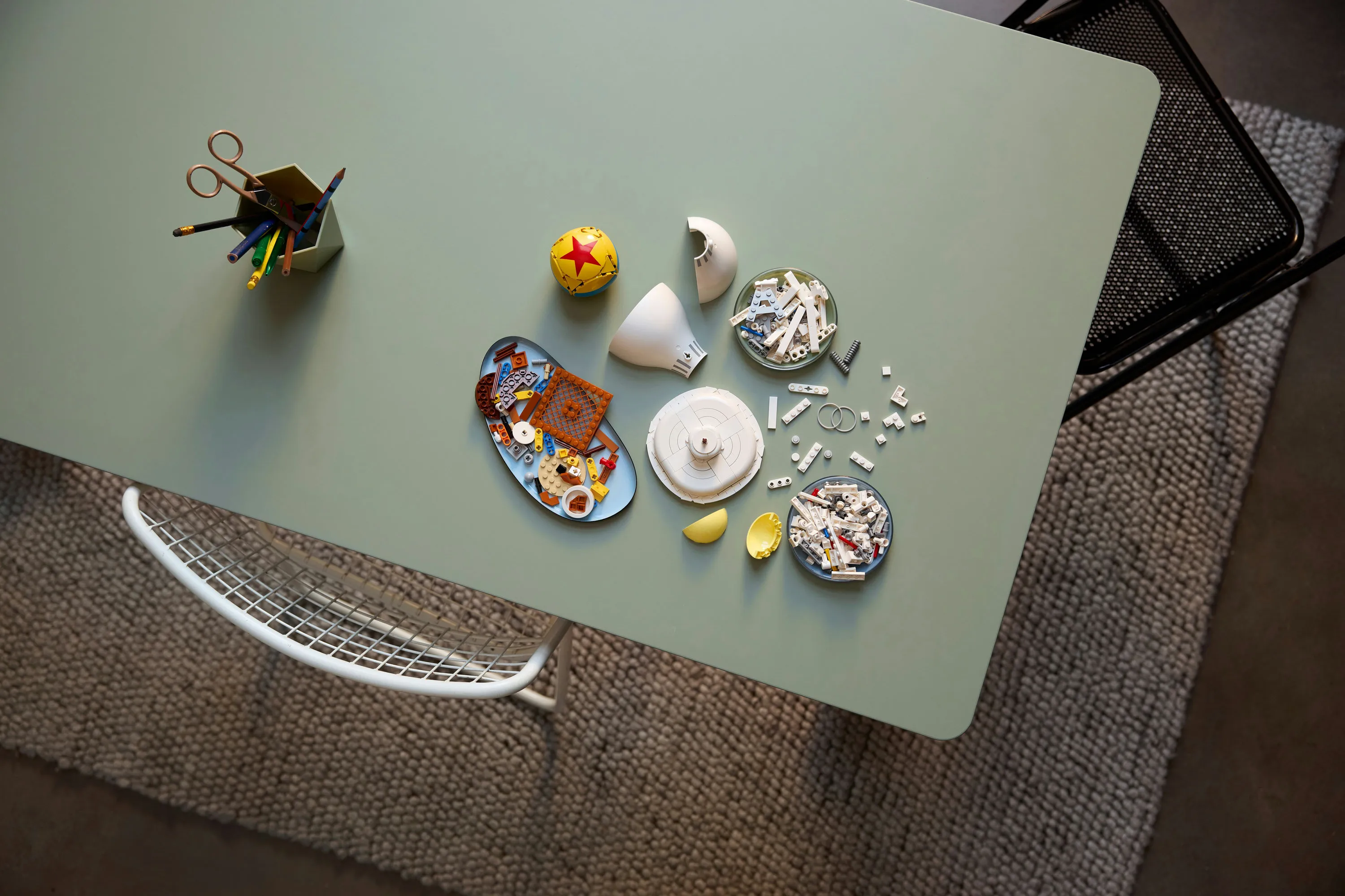 LEGO Ideas Disney Pixar Luxo Jr. 21357