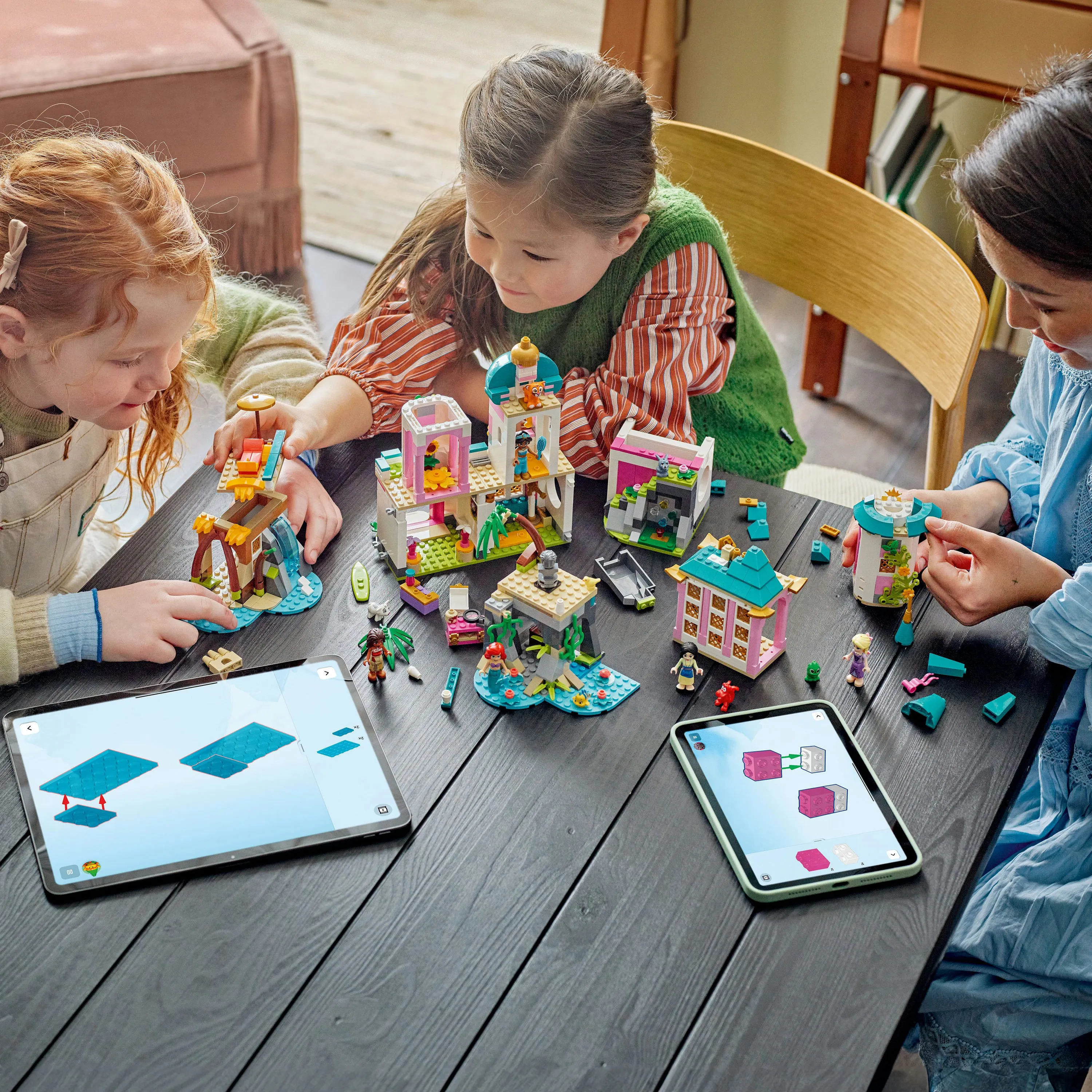 LEGO Disney Princess Castle and Royal Pets 43267