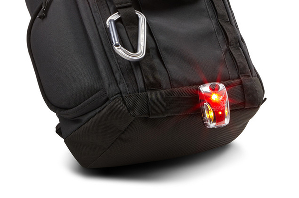 Thule Subterra Daypack for MacBook Pro Dark Shadow