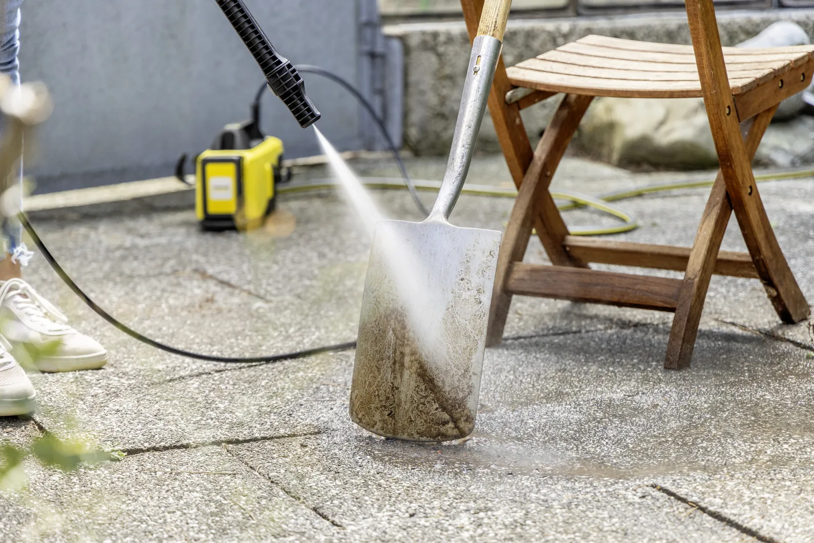 K&auml;rcher OC 6-18 Cordless Medium-Pressure Washer 18 V 24 bar 200 l/h Black/Grey/Yellow