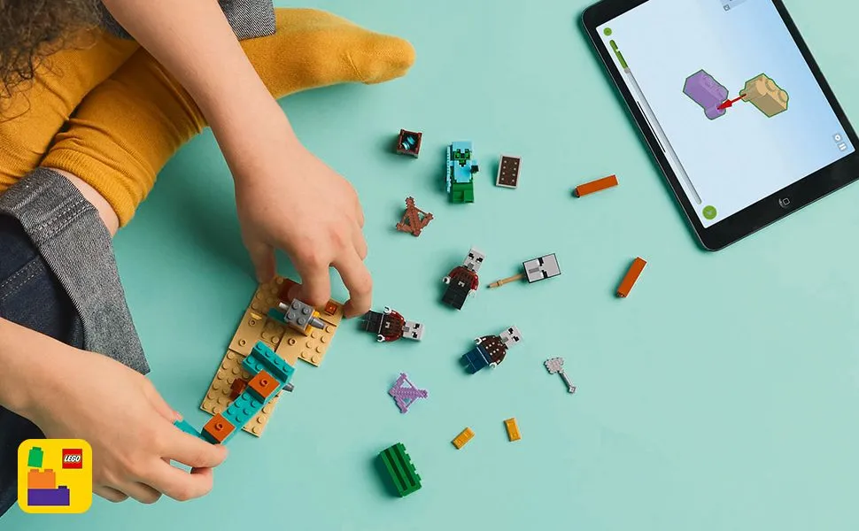 LEGO Minecraft The Illager Desert Patrol 21267