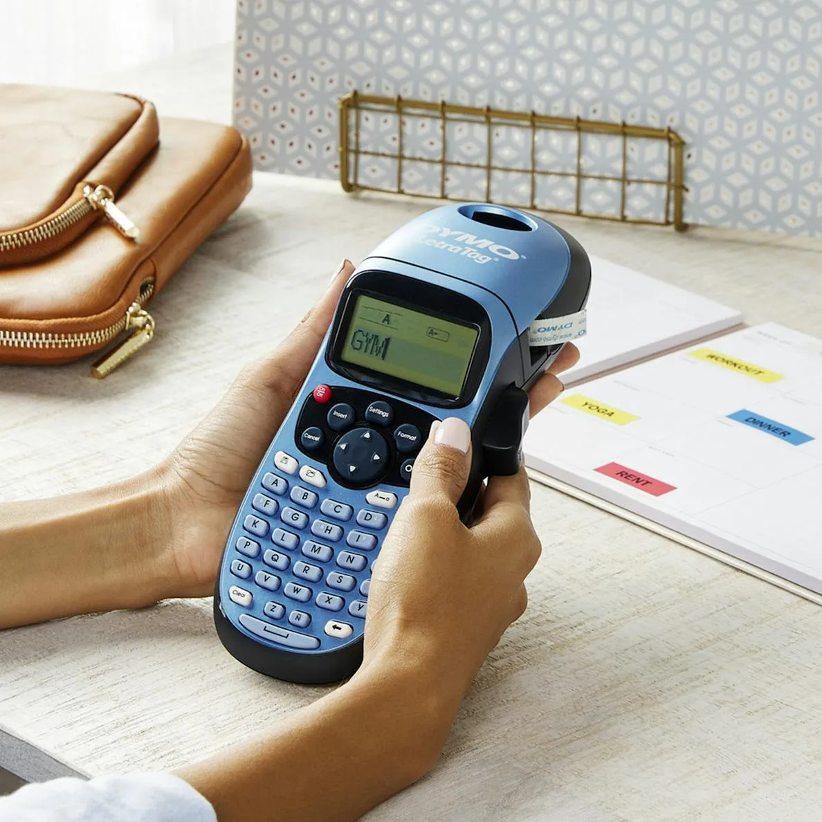 DYMO LetraTag LT-100H Handheld Label Maker black