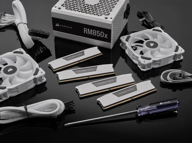 CORSAIR VENGEANCE 32GB 2x16GB DDR5 6000MT/s DIMM Unbuffered 36-36-36-76 Std PMIC XMP 3.0White Heatspreader Black PCB 1.35V