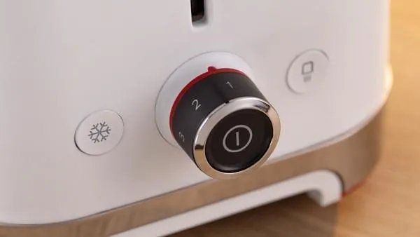 Bosch MyMoment -leiv&auml;npaahdin, 2 viipale(i)ta,  Valkoinen
