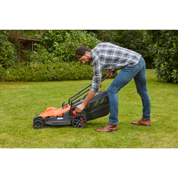 Black&Decker BEMW471ES-QS 1600W - electric lawnmower