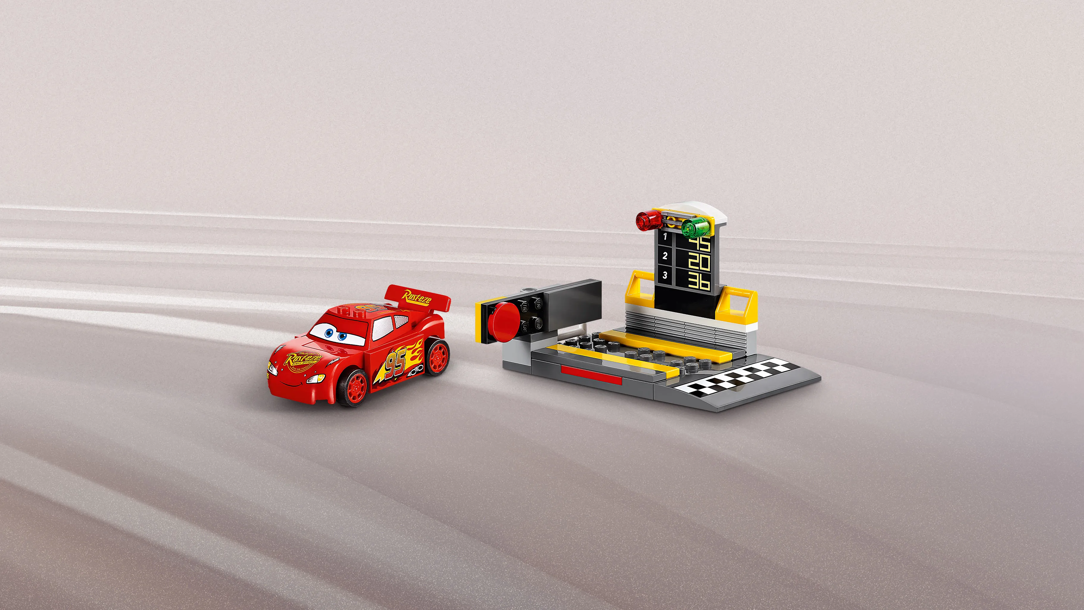 Lego Juniors - Lightning McQueen Speed Launcher