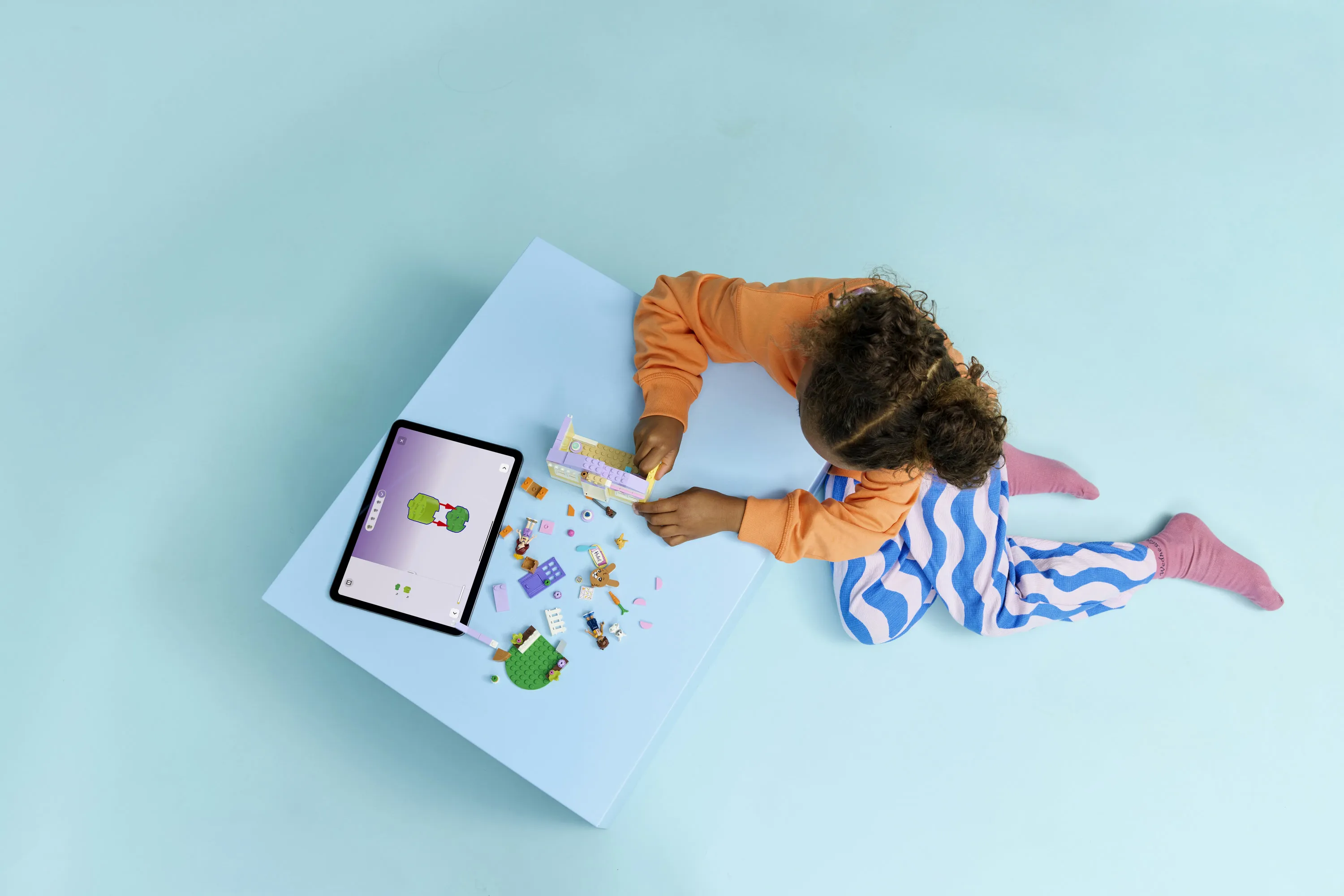 LEGO Friends Heartlake City Rabbit Hotel 42679